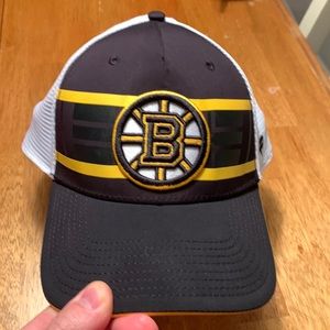 Fanatics brand Boston Bruins adjustable hat.